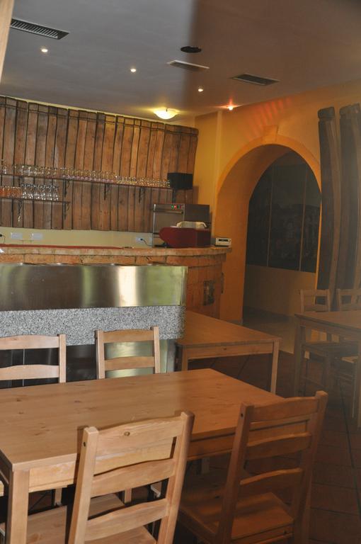 Europa Hostel Portorož Exteriör bild