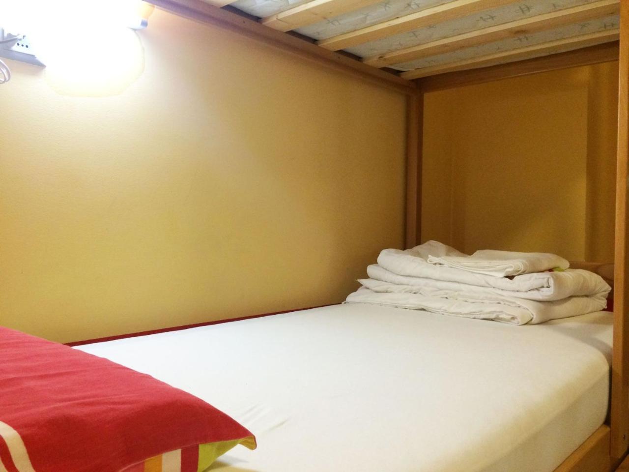 Europa Hostel Portorož Exteriör bild